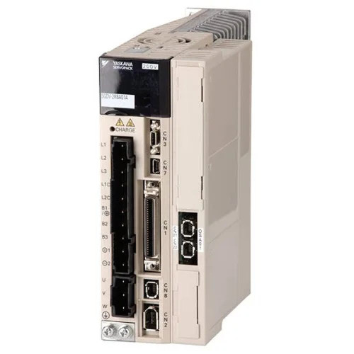 Серводрайвер Yaskawa SGDV-5R5A01A, 750 Вт